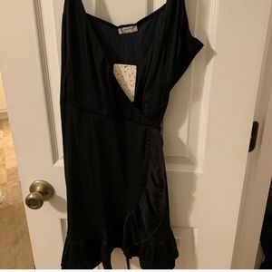 Free People NWT All my love mini dress, Black